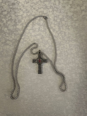 Templar Knights Cross 4x2.5 cm new, red detail