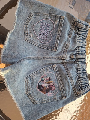 Zara Girls' Denim Shorts Like New, Size 128 cm, Age 8-9