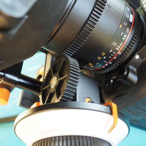 Aputure rig like new with follow-focus and shoulder support for DSLR-mirrorless