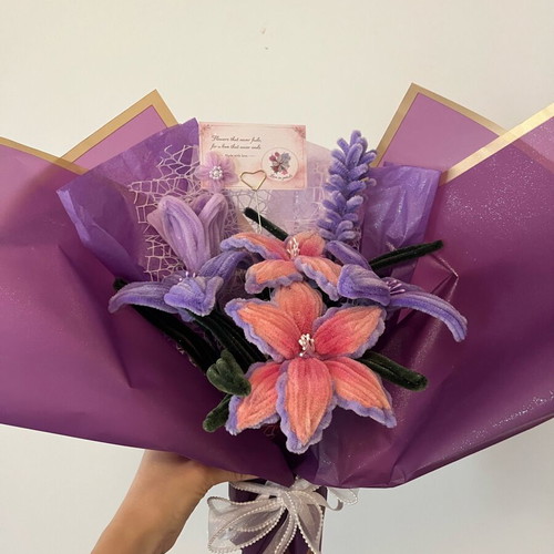Purple Fairy Bouquet with 6 Flowers in Pink and Purple Shades