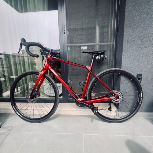Merida Silex 4000 Gravel Bike like new, red, 700c wheels