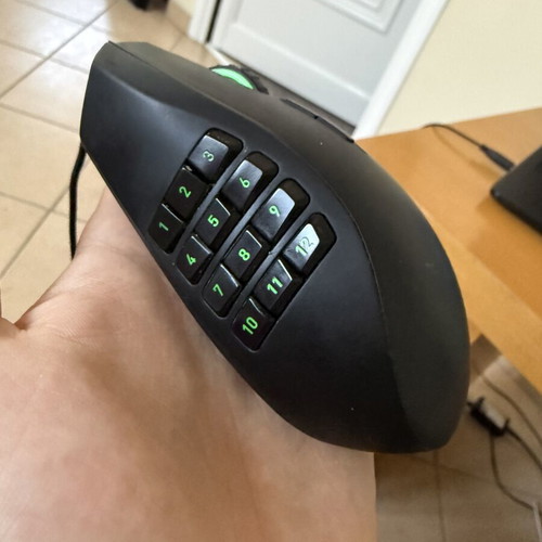 Razer Naga 2014 MMO gaming mouse with 12 thumb buttons, 8200 DPI
