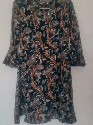 Doca dress Medium multicolored like new