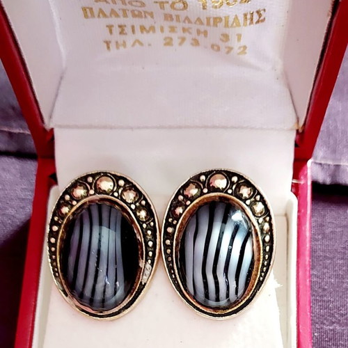Vintage earrings from the 1960s like new