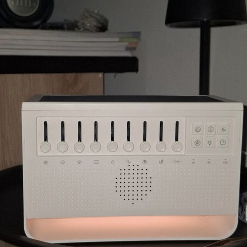 White Noise Flame Diffuser like new with USB and aromatherapy