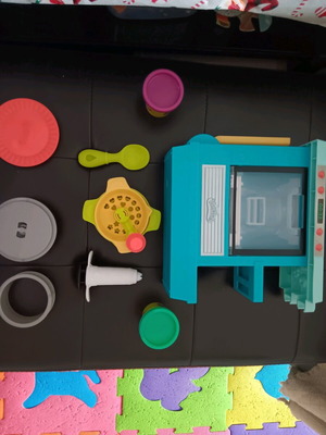 Play Doh kitchen toy like new