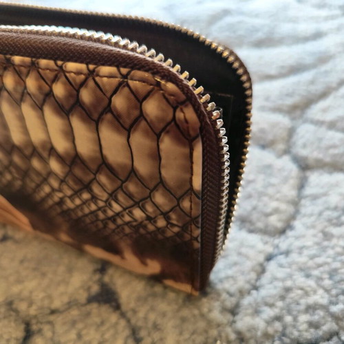 Glossy leather wallet 20x10 cm