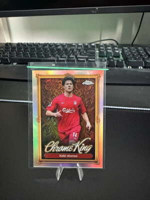 Xabi Alonso (Liverpool) Topps Chrome King 2026 new