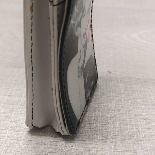 Cigarette pack case like new