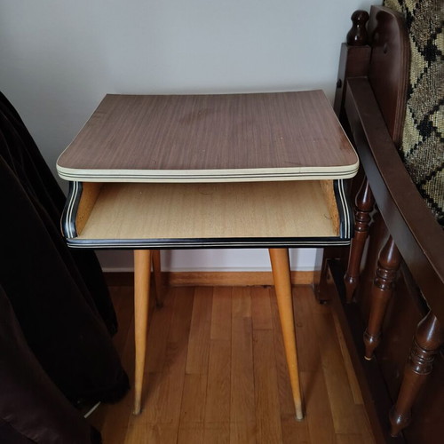 New condition newspaper table