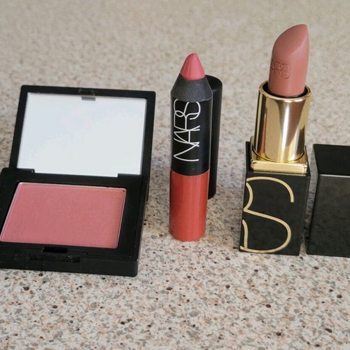 Nars & 19/99 Minis pack like new