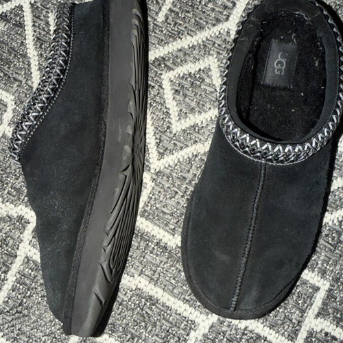 Ugg Tasman slippers black size 42 like new