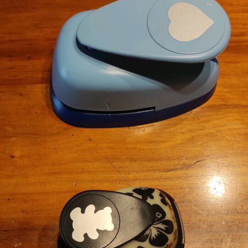 Heart and Bear Shaped Perforators like new, set of 2