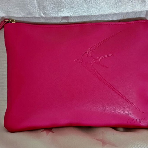 Lalique leather handbag like new, pink