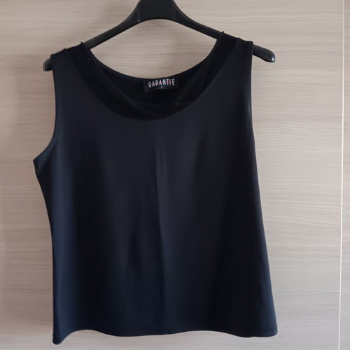 Garantie women's top like new, black, size L