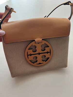 Tory Burch crossbody bag used, beige