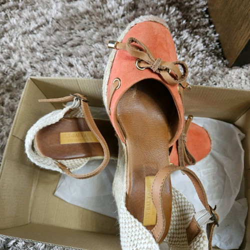 Baltarini women's espadrilles like new, coral, size 37
