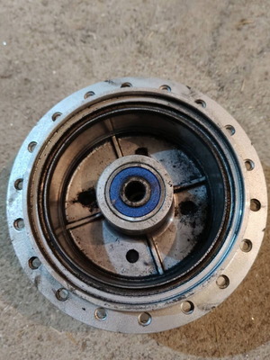 Κέντρο τροχού Yamaha Town Mate μεταχειρισμένο με ρουλεμάν και συνεμπλοκ