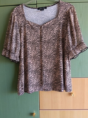 Blouse women's summer like new, beige and brown, size L