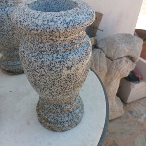 Marble vases like new, set of two, granite