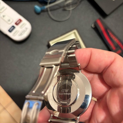 Daniel Wellington Bracelet watch like new, silver