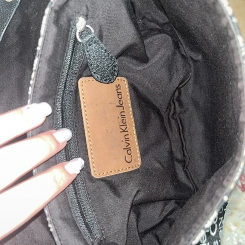 Calvin Klein Jeans Vintage Shoulder Bag Like New, Black