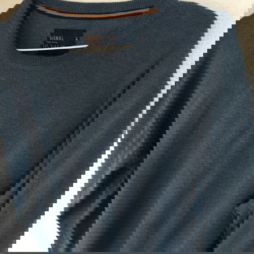 Signal син пуловер XL от 100% органичен памук като нов