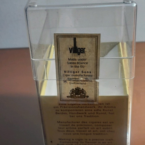 Plastic cigarette box used, collectible from Tsigarilos