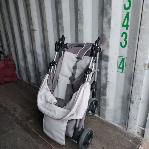 Baby stroller like new