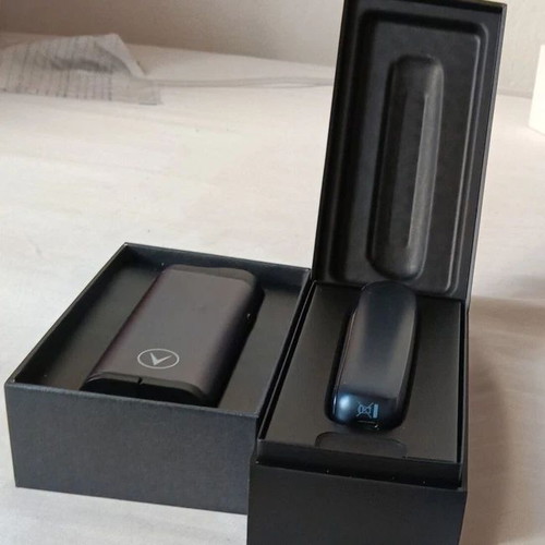 Vie Dry Herb Vaporizer kit like new with Ploom tobacco heating device