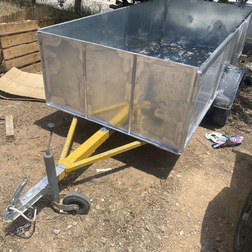 Large trailer 3 meters with removable sides, new