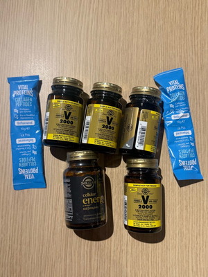Solgar food supplements καινούργια, κλειστά μπουκαλάκια