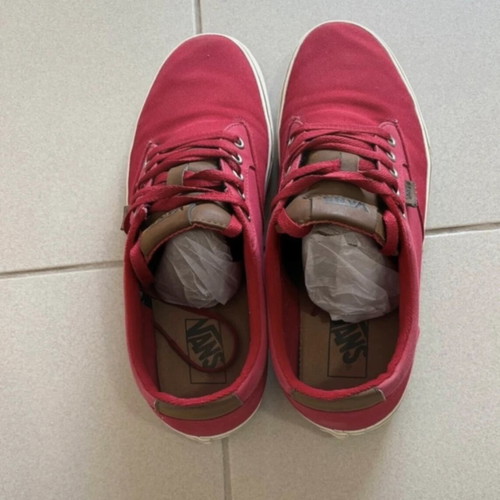 Vans casual shoes size 43 like new