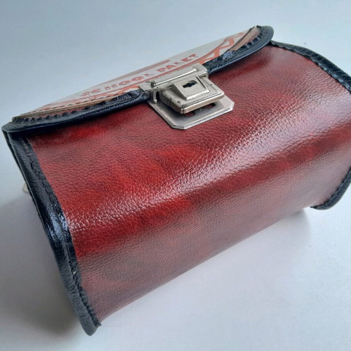 Children's leather lunch box new with lock from the 70s