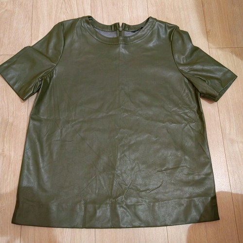 M&S Medium leather blouse like new