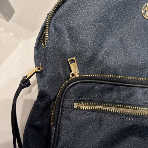 Ynot? Milan Backpack new, navy with gold details