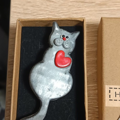 Handmade Cat Brooch with Red Heart, New