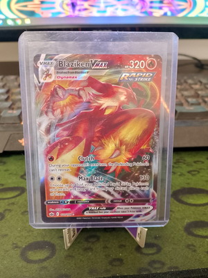 Blaziken VMAX 021/198 full art new