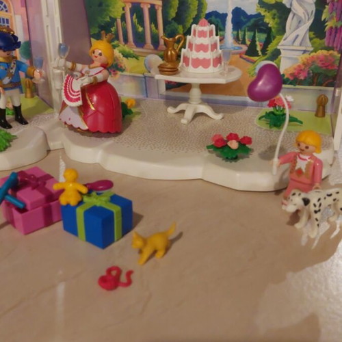 Playmobil Princess Birthday Case like new