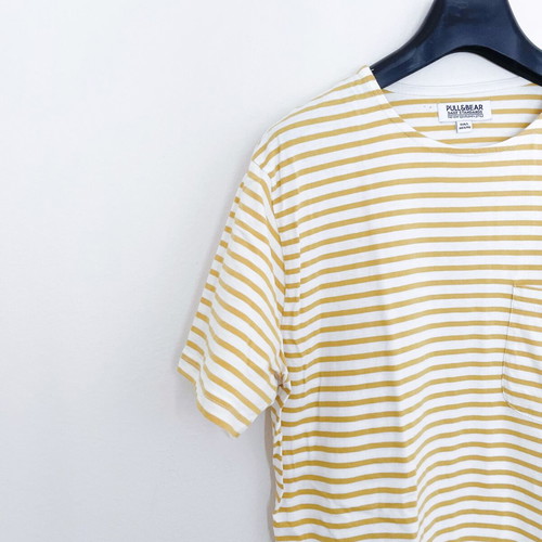 Pull & Bear striped T-shirt like new, size Large, cotton