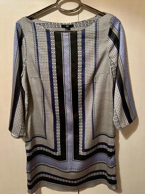 H&M dress like new, short satin, size S