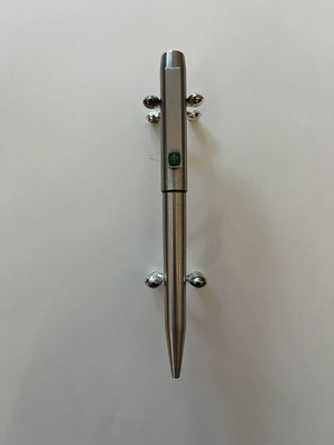 Parker 25 stainless steel green pen used