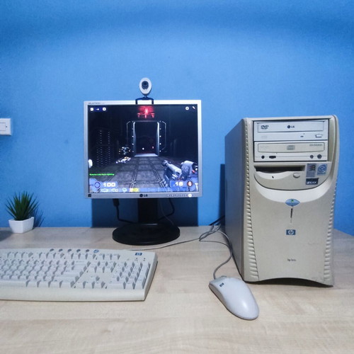 HP Brio desktop PC Pentium III 1GHz 512MB RAM 160GB HDD Windows XP