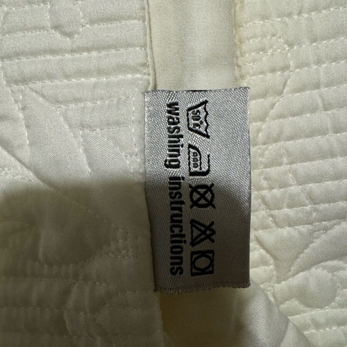 Rythmos Bridal Bedding Set 7 Pieces like new, microsatin