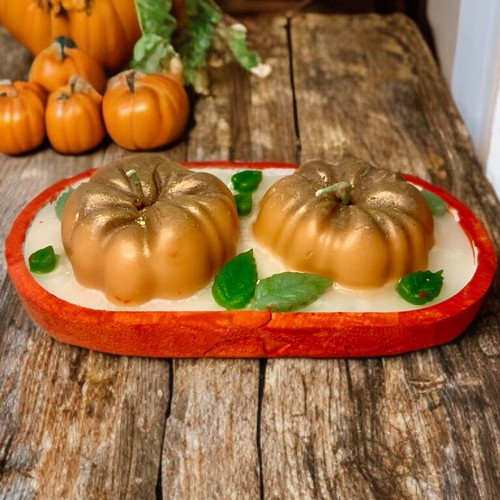 Decorative pumpkin candle with pumpkin spice scent new