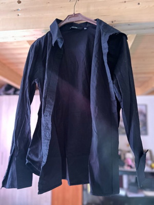 Zara Black Shirt Like New, Size 32