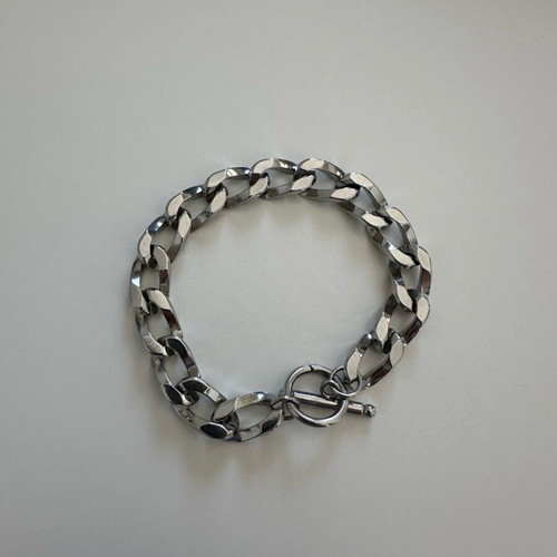 Steel bracelet like new, gray, length 18cm