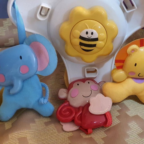 Fisher Price musical rotating mobile used with wind-up mechanism