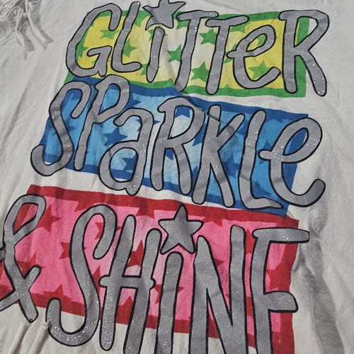 Girl's T-shirt size 8, like new, white multicolor