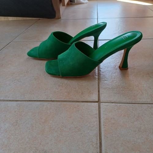 BSB Suede Sandals Size 39 with 7 cm Heel Like New